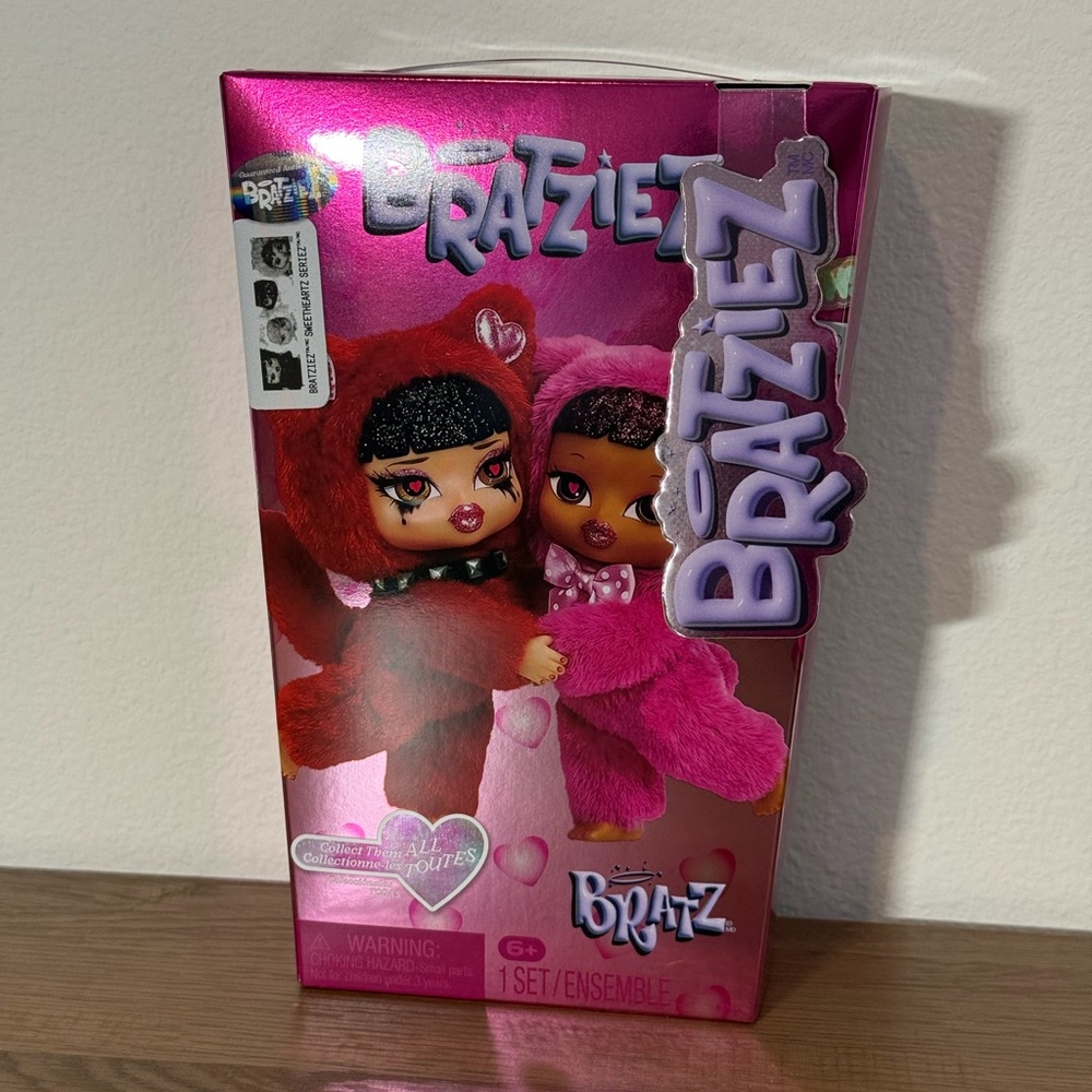 Bratz Bratziez Sweetheartz Seriez Plush Keychain Blind Box NEW 2026